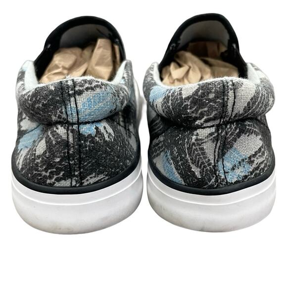 Lily and Dan Memory Foam Canvas Tire Tracks Sneakers Size 2 / 3 - Picture 5 of 7